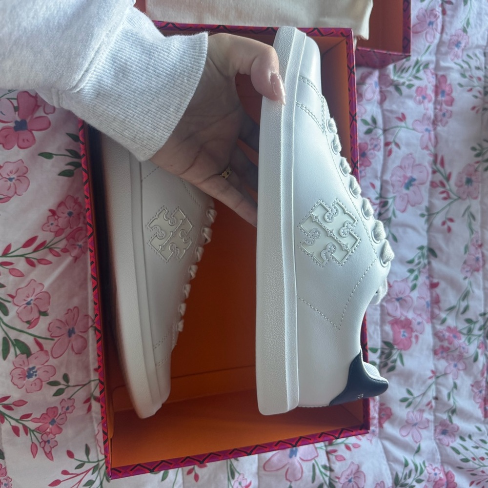 Tory Burch Sneakers